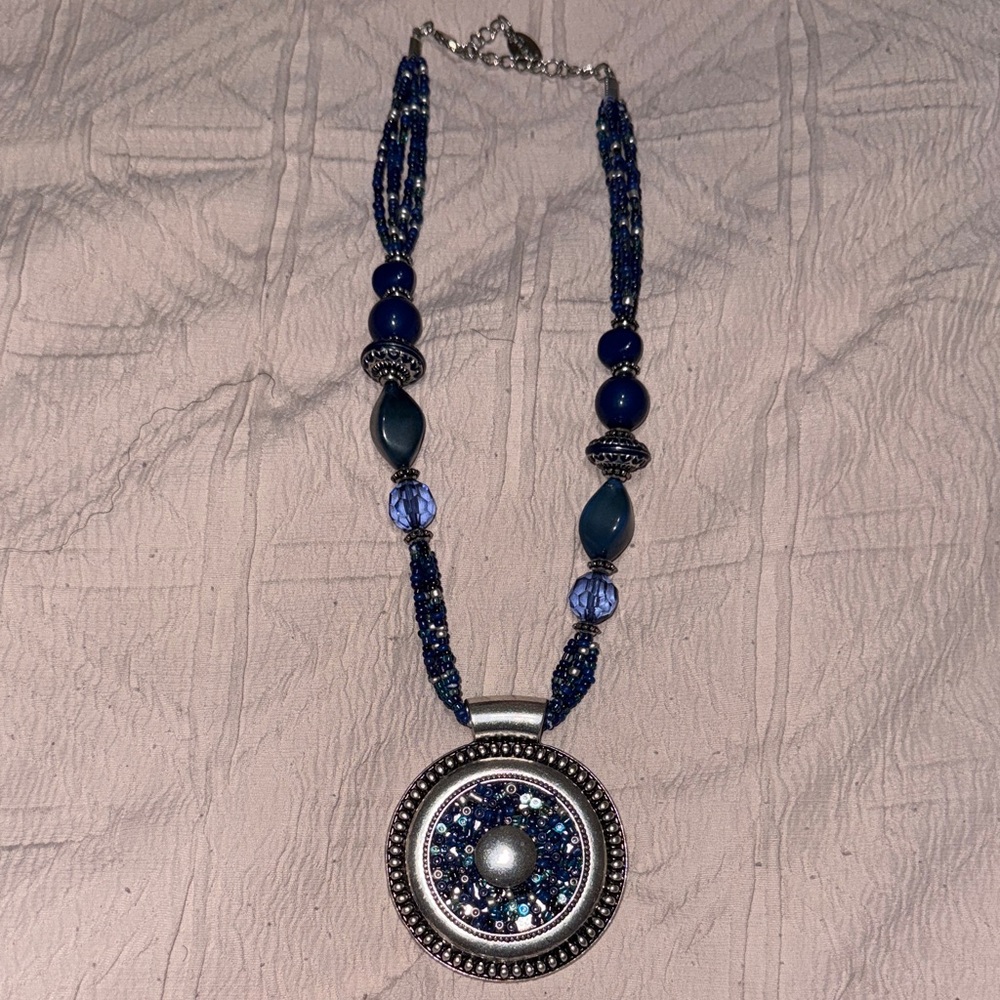 Elegant Blue Beaded Necklace